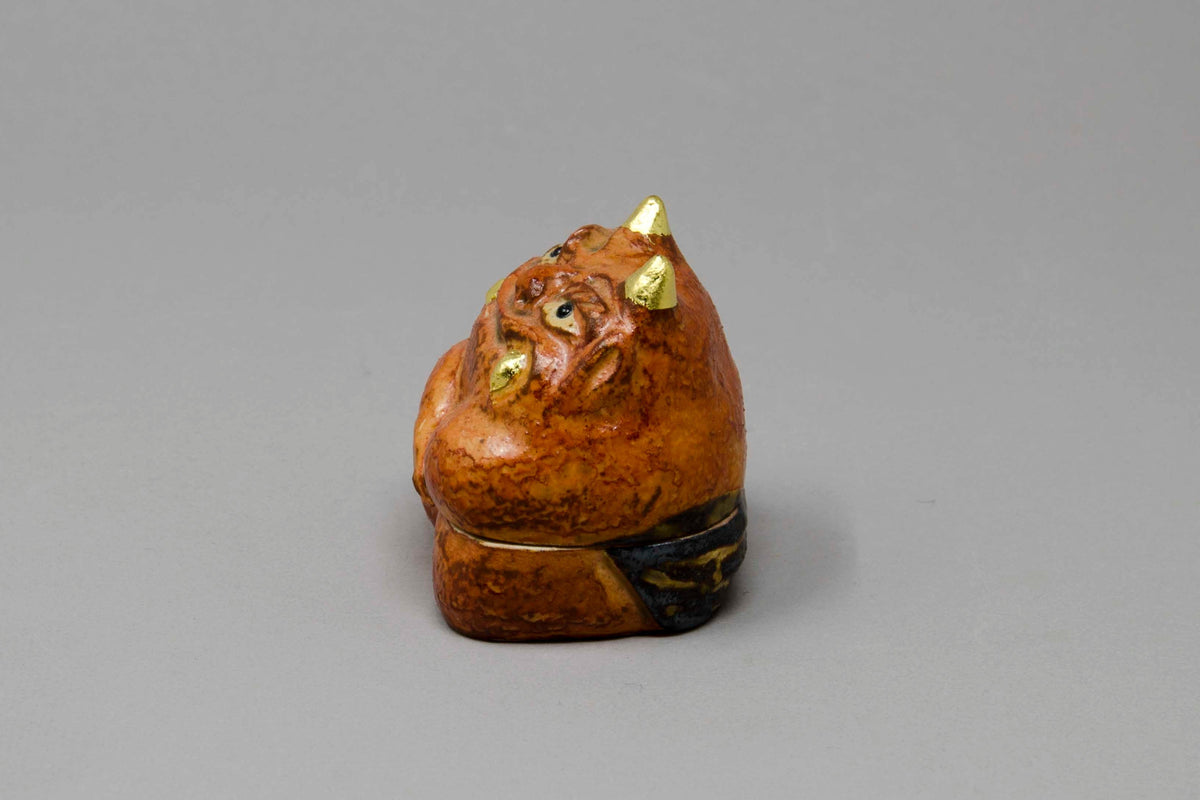 猪　萩の香合　置物　六兵衛窯 猪 萩の香合 置物 六兵衛窯 Amazon.co.jp: 猪 萩の香合 置物