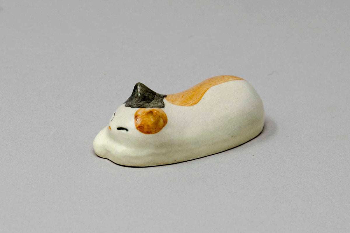 三毛猫箸置 正面(1入) – 六兵衛窯