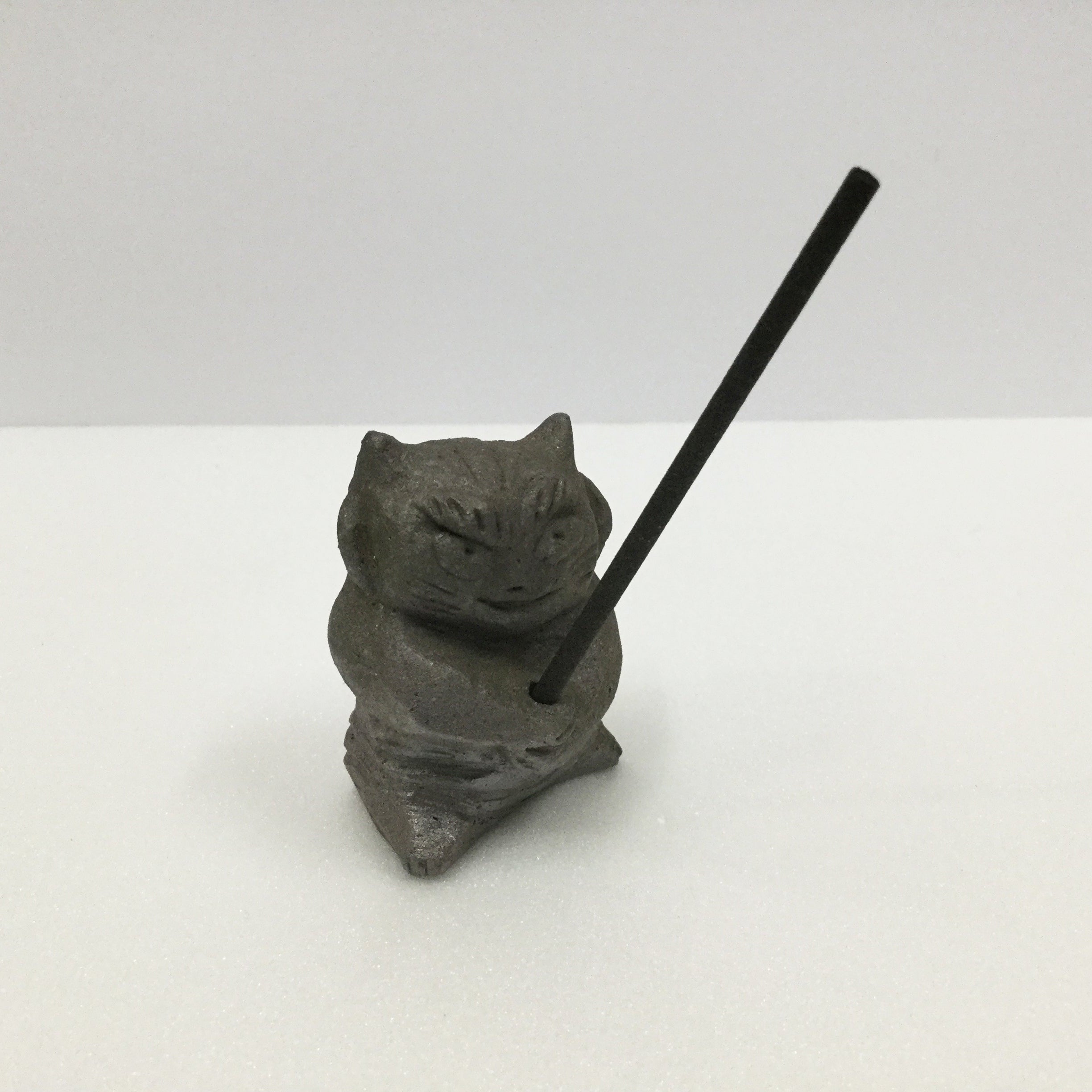 瀬戸赤津焼　六兵衛窯　志野焼　瓶掛け　鉄瓶掛け　茶道具　骨董品、美術品 掘り出し物】志野焼 向付 筒向 美濃焼 湯呑み ☆ アンティーク